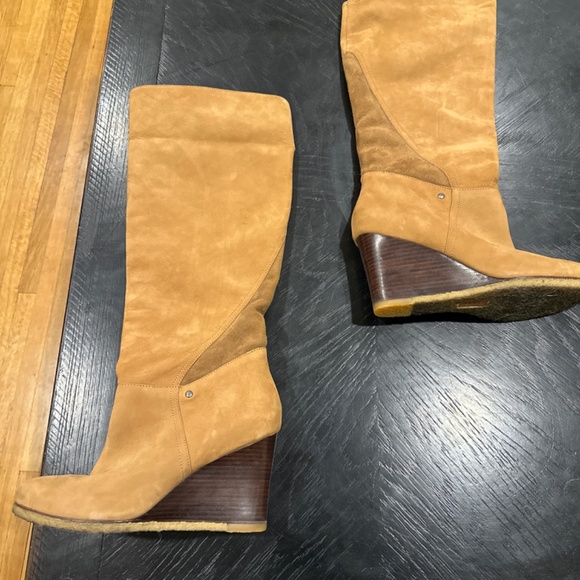 UGG Knee High Boots Size 9.5 US - Picture 5 of 8